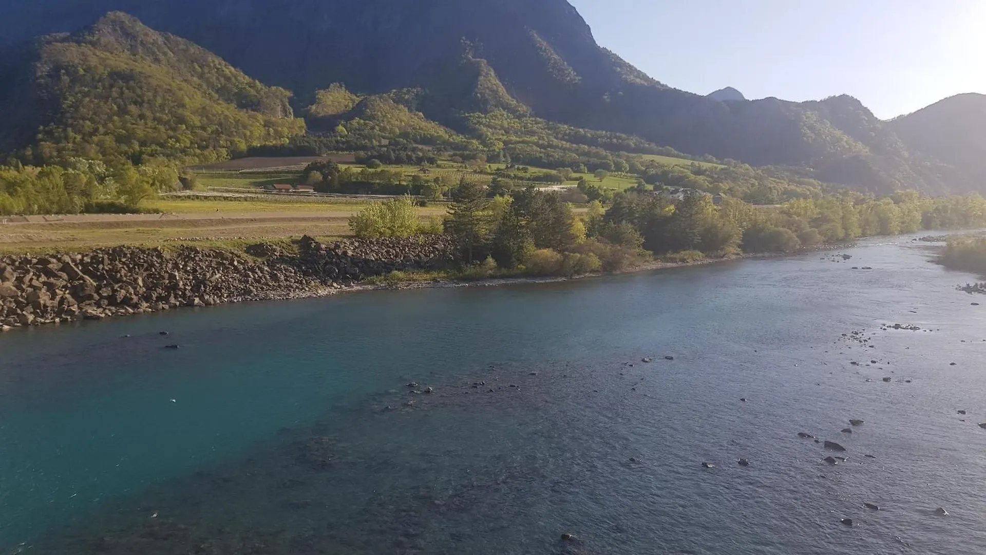 Campsite Mobilhome Serre Poncon Rochebrune